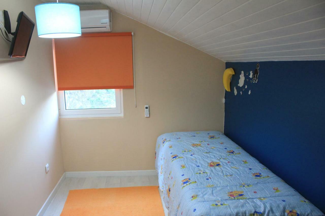 Quinta Da Tormenta -14 Pessoas- Cabeceiras De Basto 2 Casas E Piscina Privada Villa Екстериор снимка